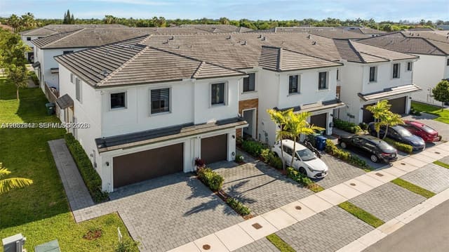 10934 SW 235th Street, Homestead, FL 33032