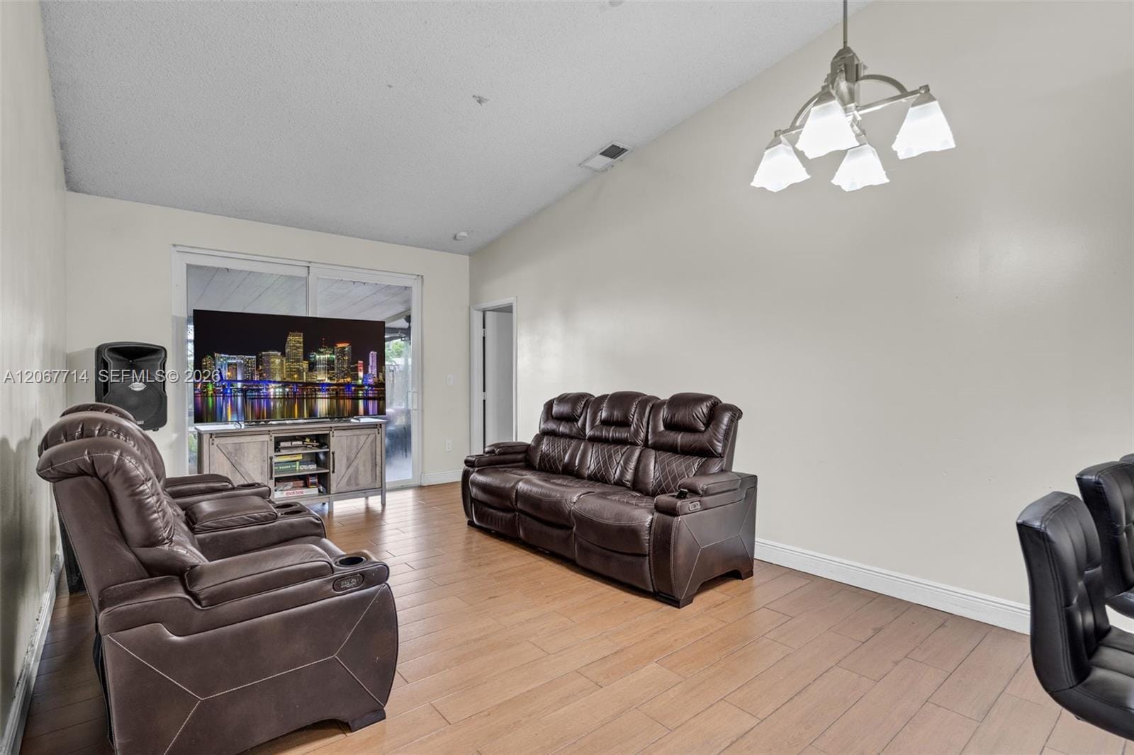 6760 NW 186th Terrace, Hialeah, FL 33015 photo 17