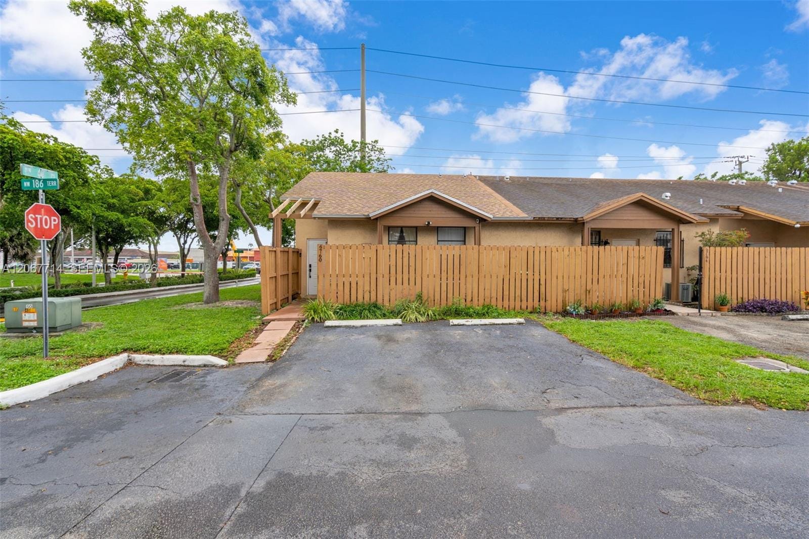 6760 NW 186th Terrace — photo 3