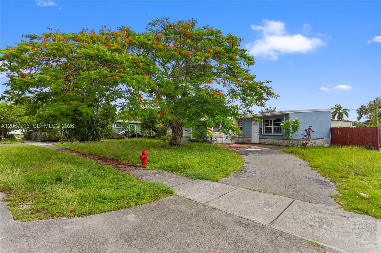 3125 SW 15th Street — photo 2
