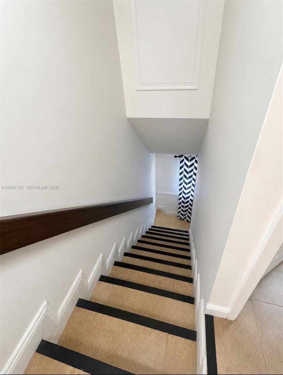 5611 W 25th Court 8A — photo 10