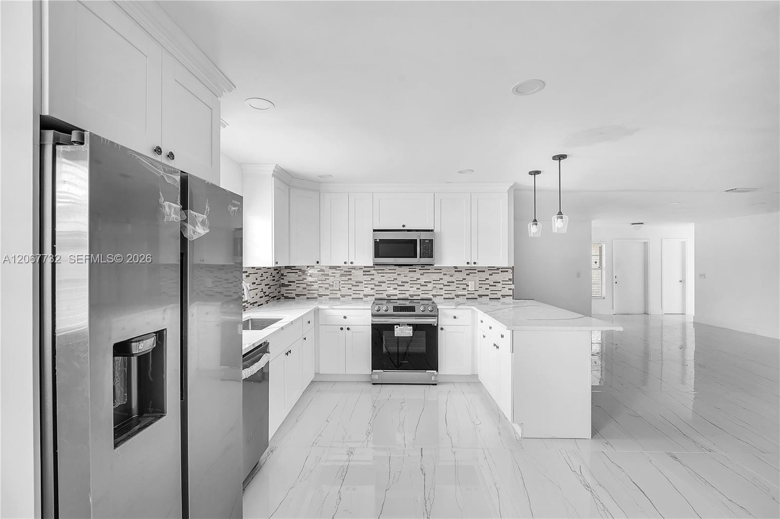 9242 SW 18th Road — photo 7