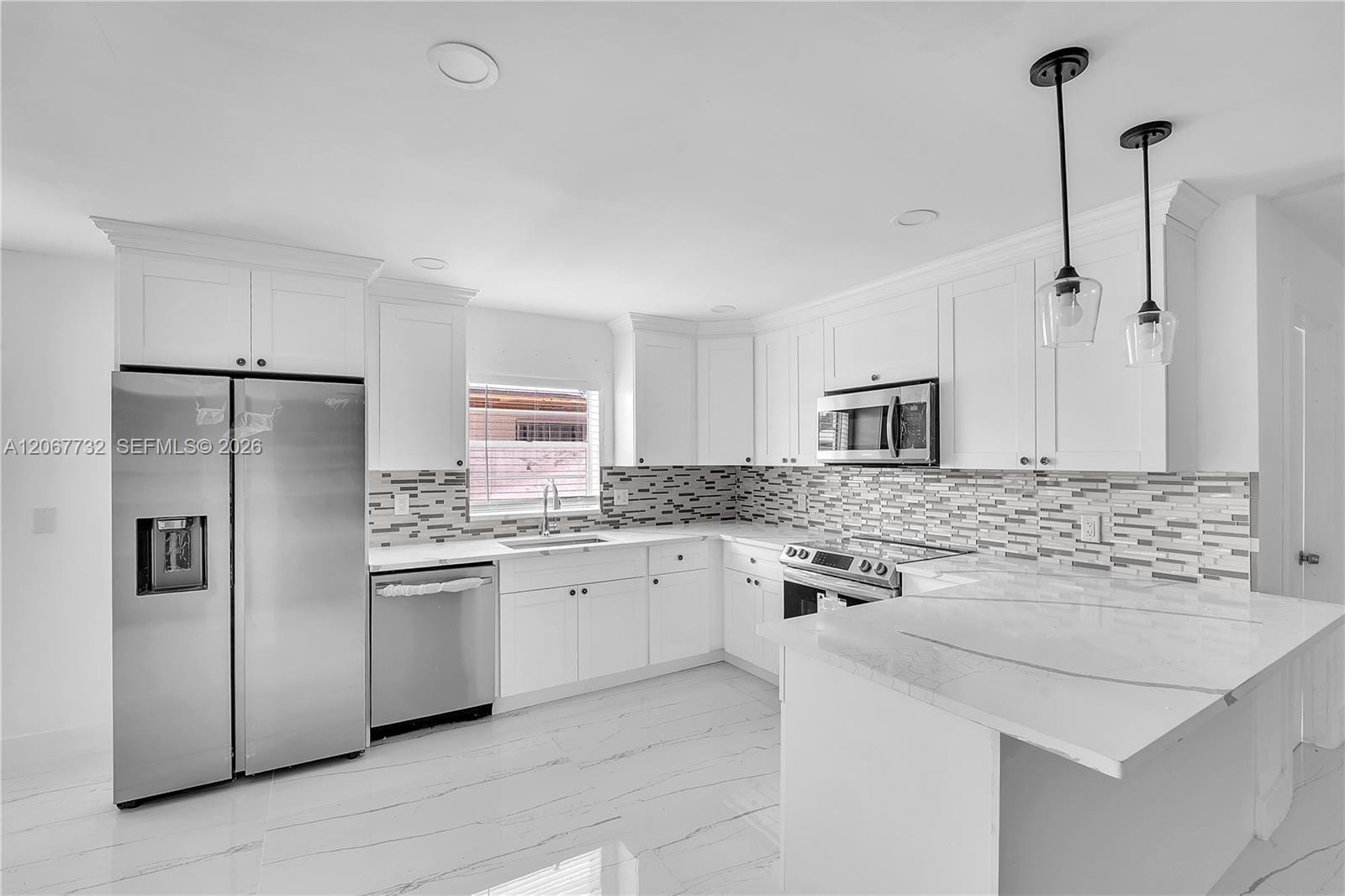 9242 SW 18th Road — photo 10