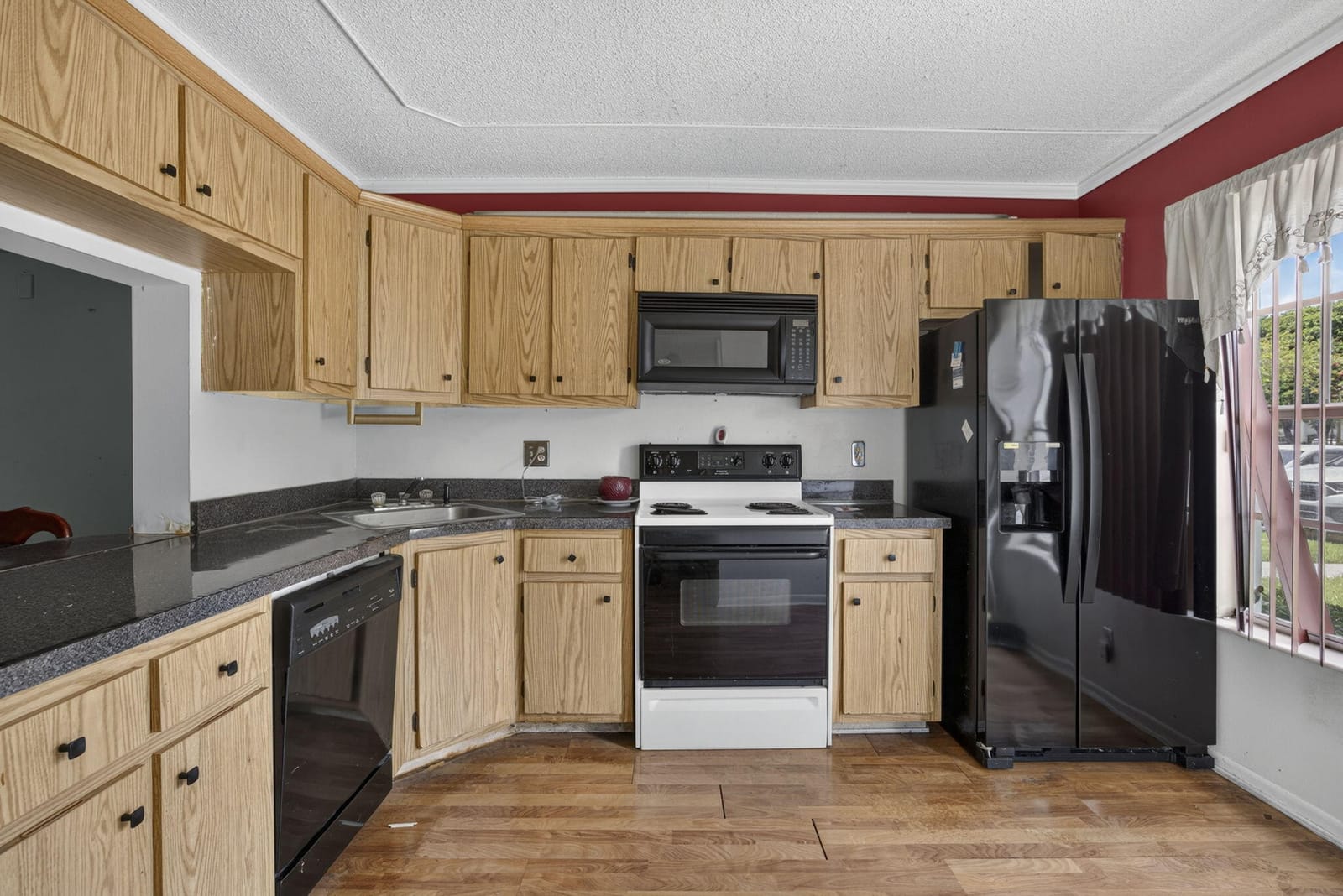 3714 Savoy Lane F — photo 2