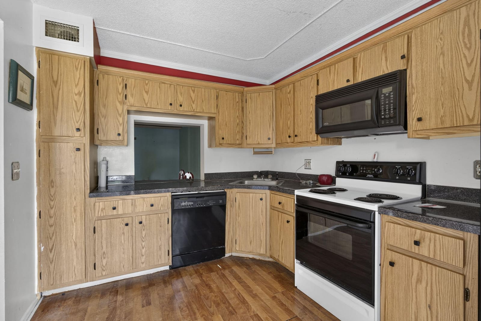 3714 Savoy Lane F — photo 3