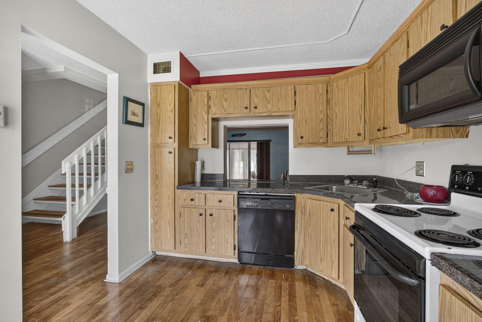 3714 Savoy Lane F — photo 4