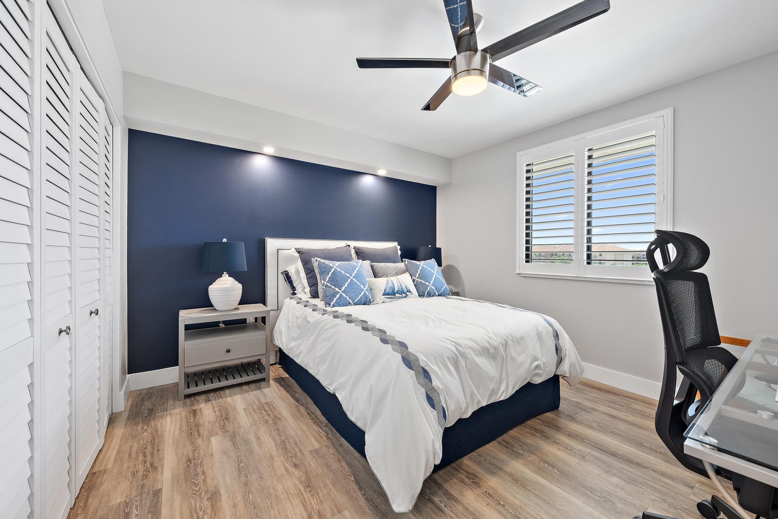 2201 Marina Isle Way 506 — photo 11