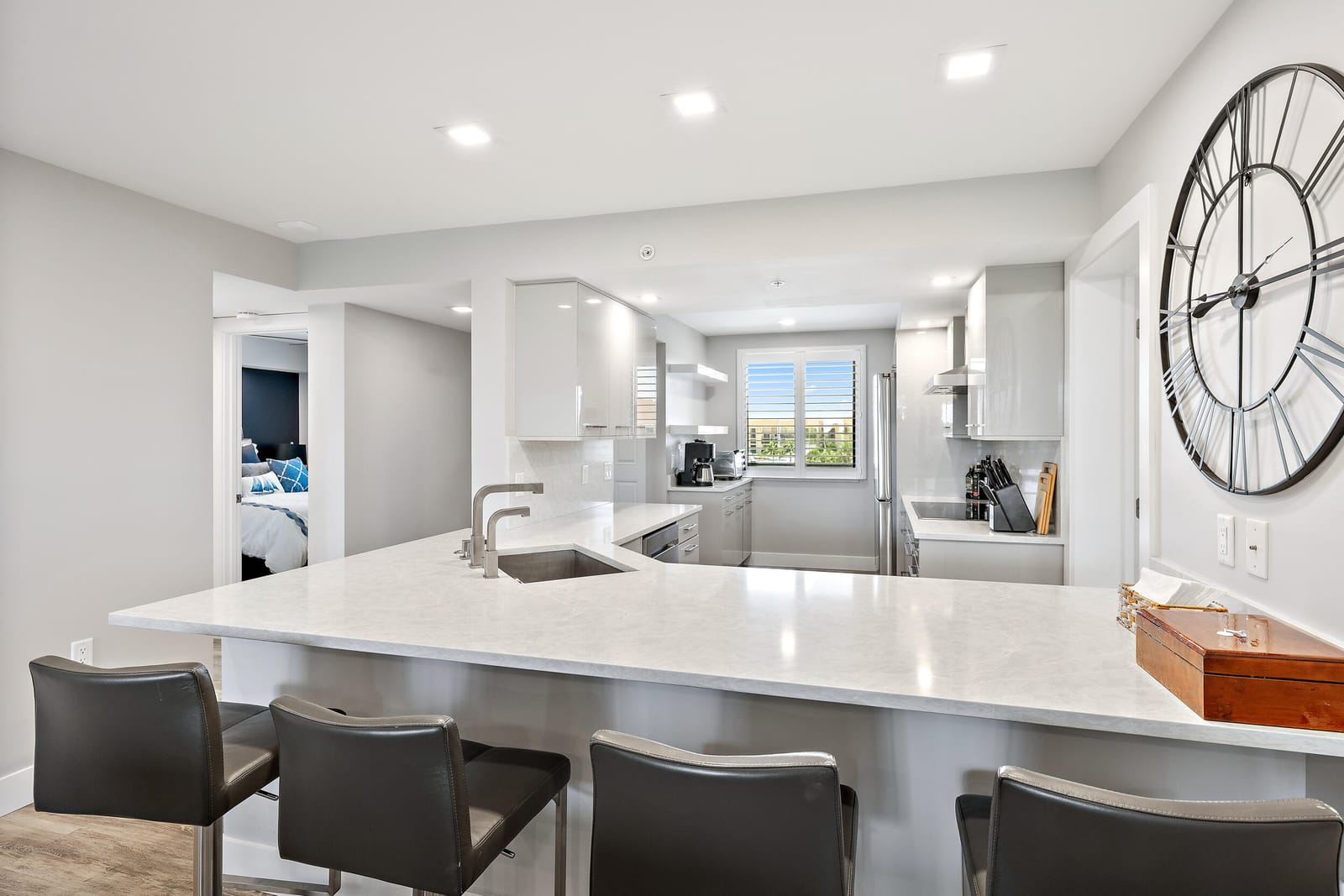 2201 Marina Isle Way 506 — photo 8