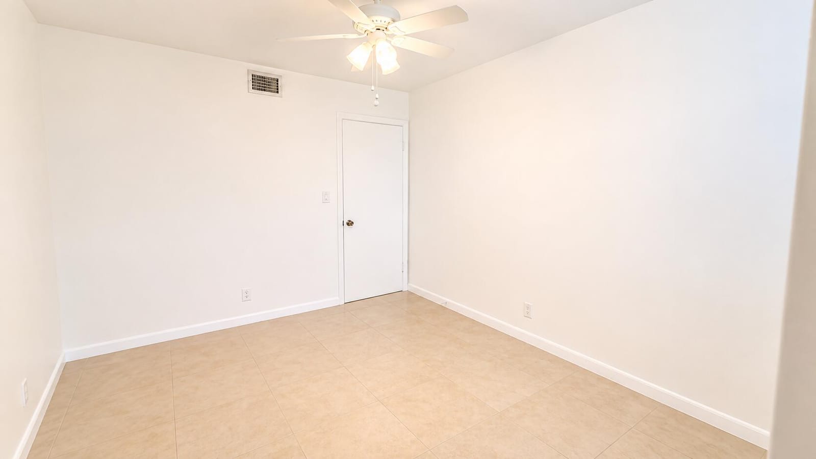 115 Lake Emerald Drive 210, Oakland Park, FL 33309 photo 13