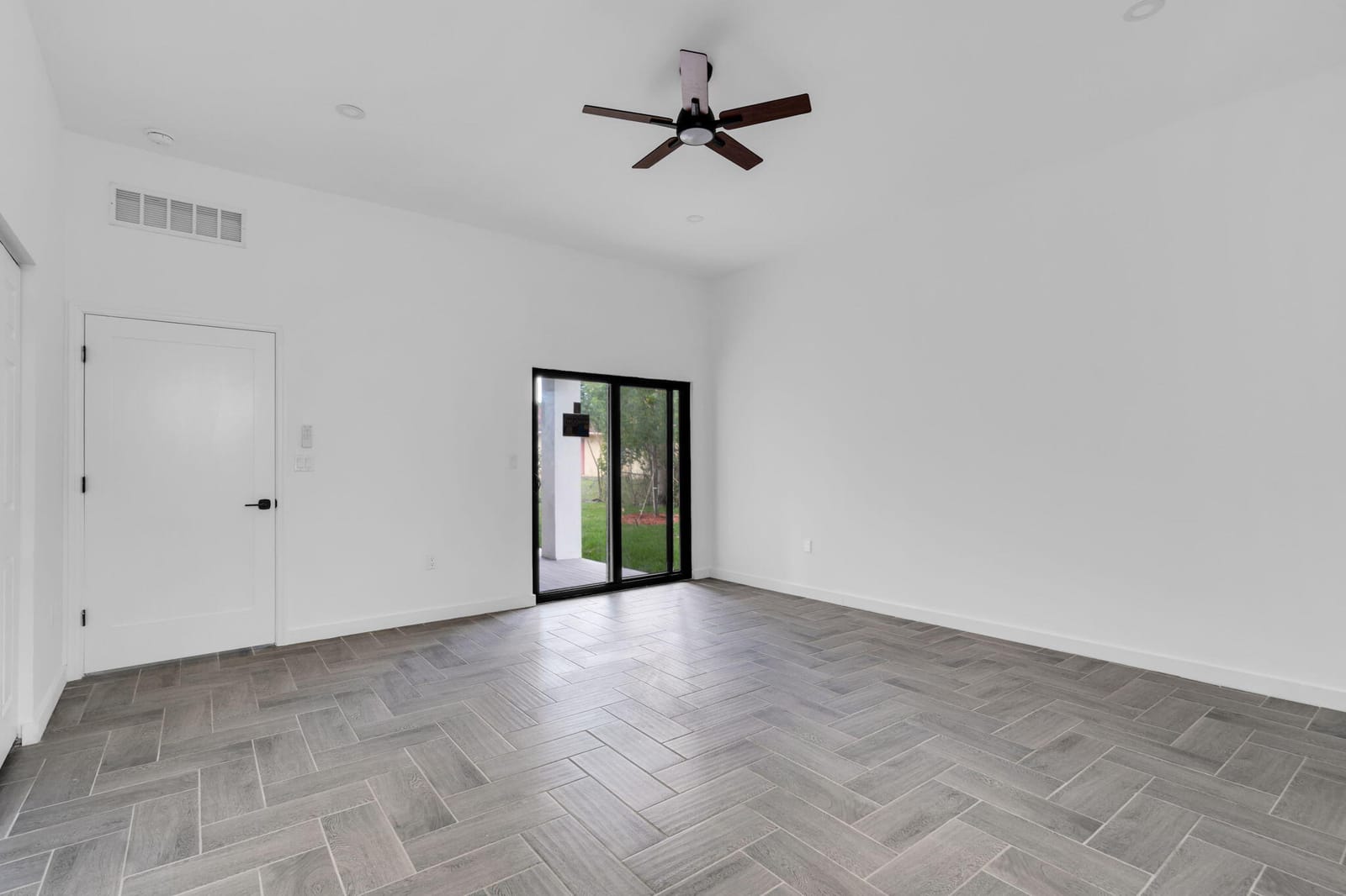 867 NW 27th Terrace, Fort Lauderdale, FL 33311 photo 26