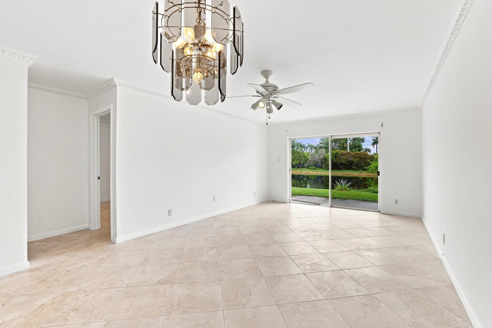 8829 BELLA VISTA Drive 282 — photo 11