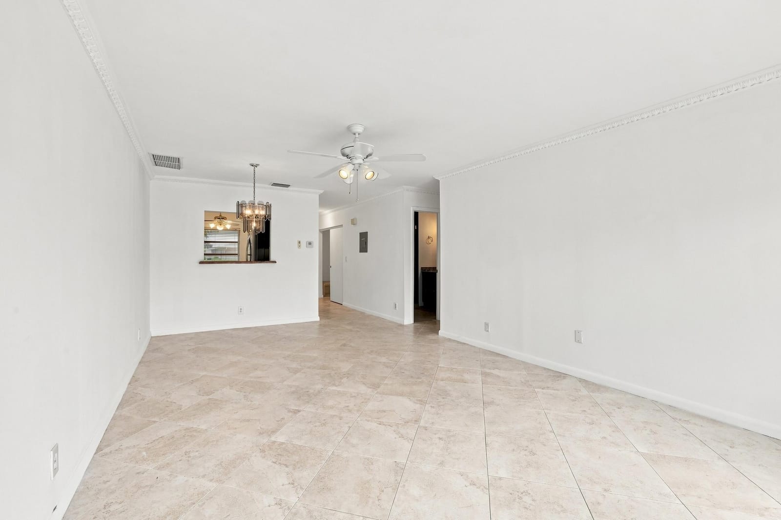 8829 BELLA VISTA Drive 282 — photo 10