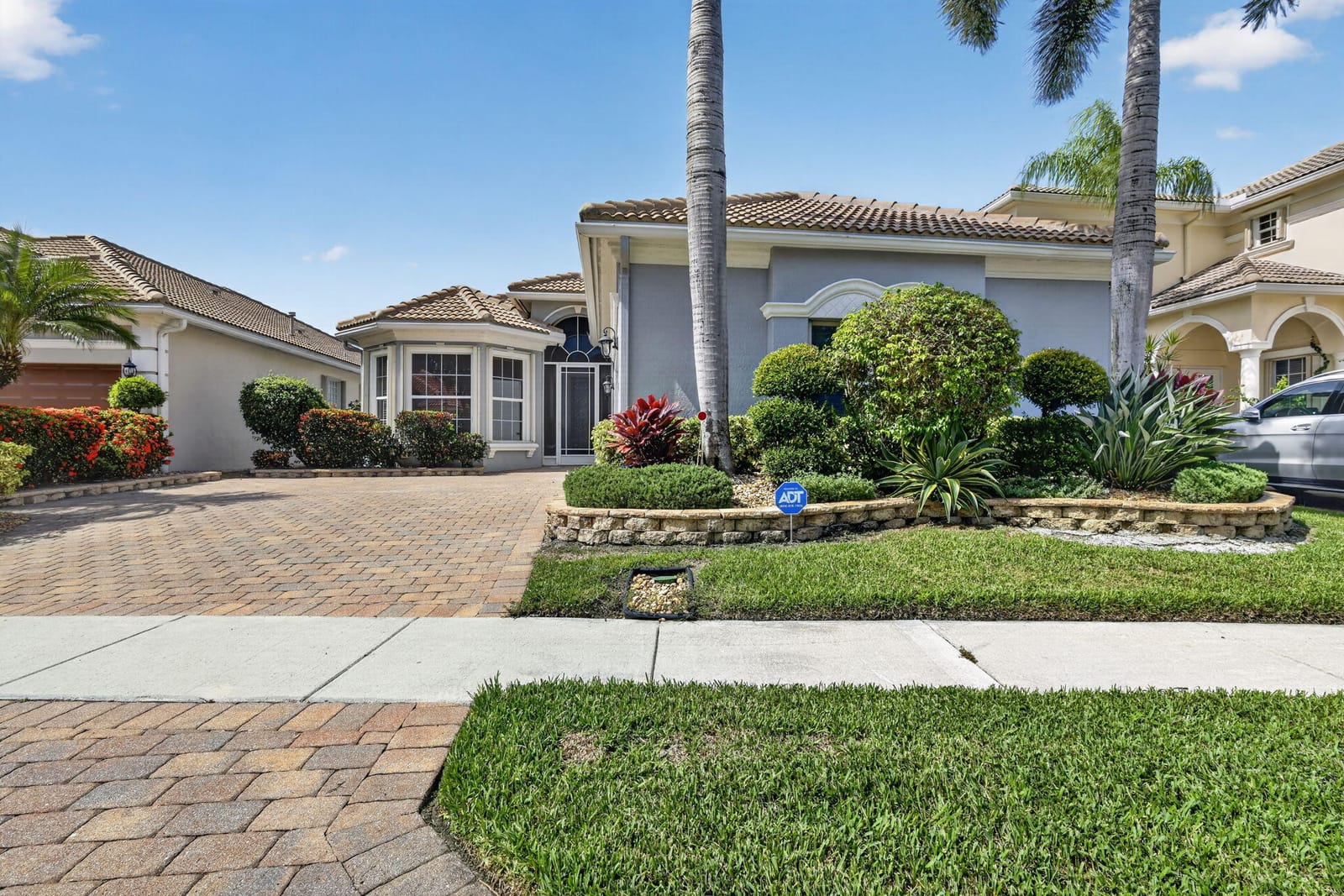 7067 VENETO Drive — photo 4