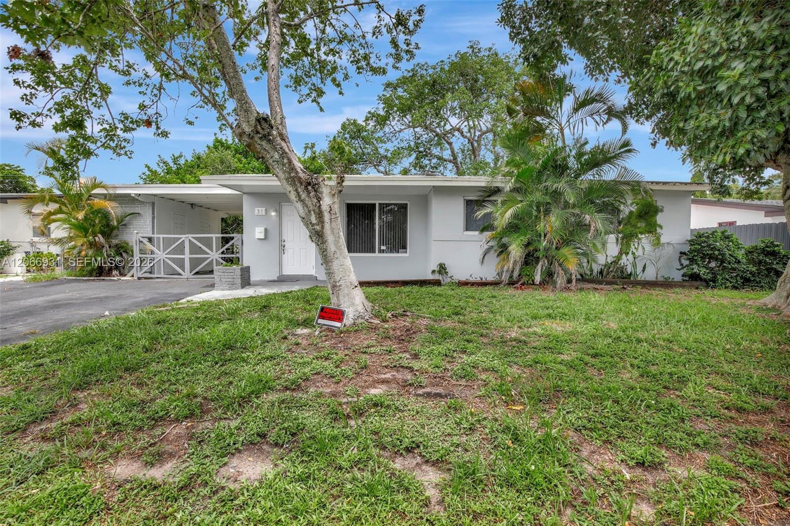 311 SW 68th Terrace — photo 3