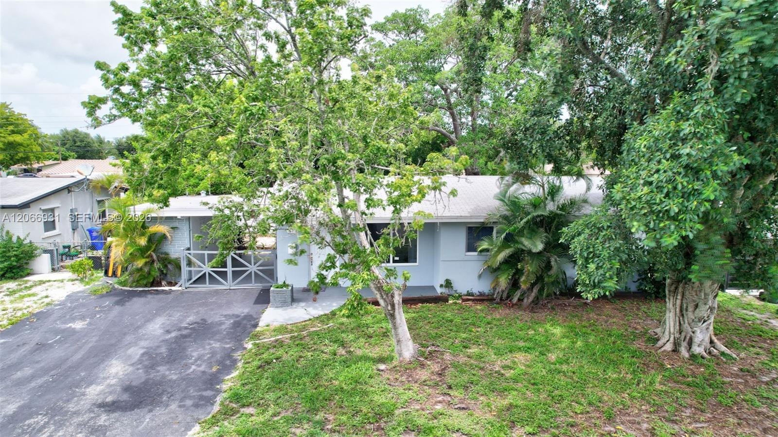 311 SW 68th Terrace, Pembroke Pines, FL 33023 photo 27