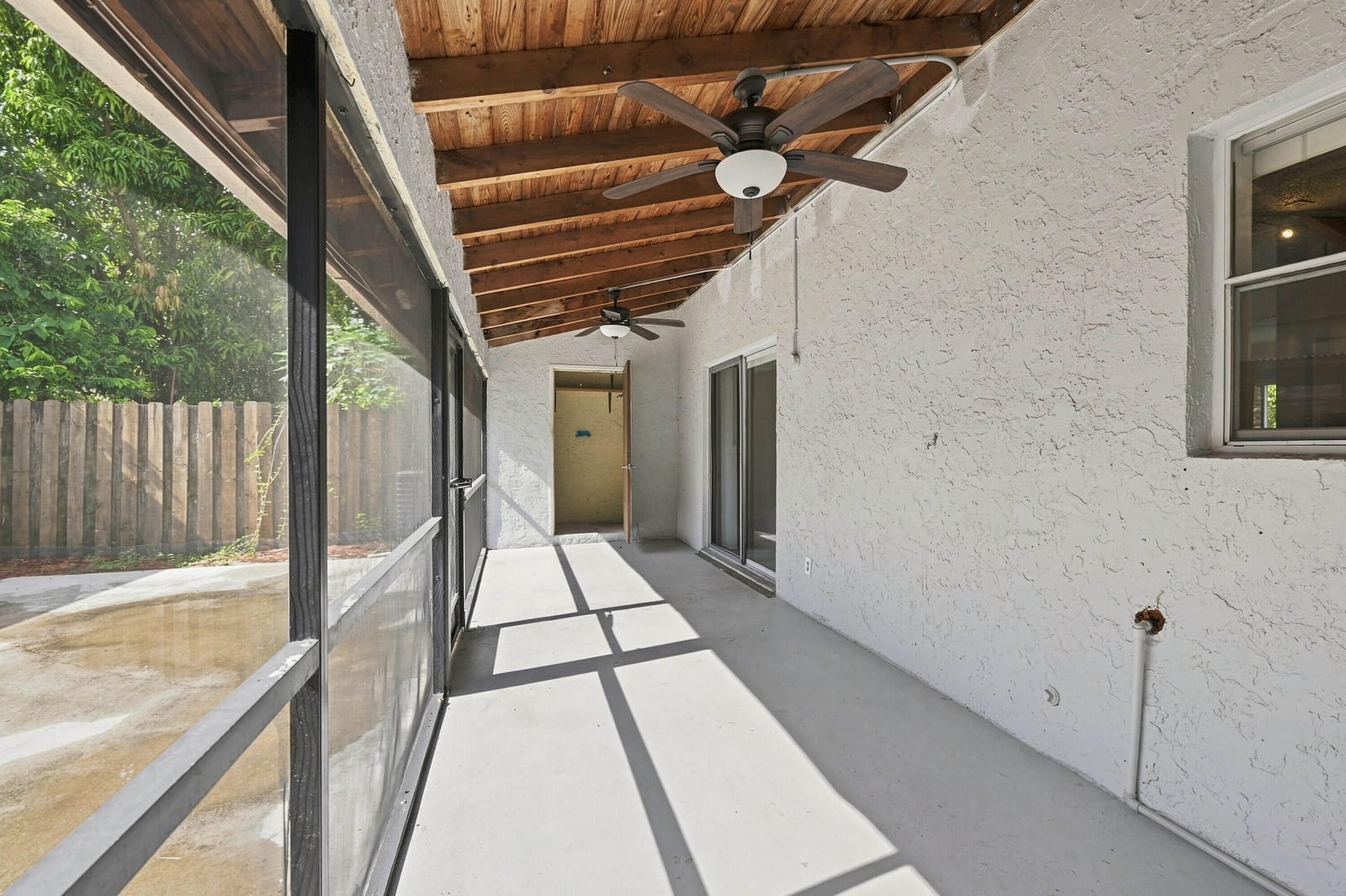 4408 NW 4TH Avenue, Deerfield Beach, FL 33064 photo 27