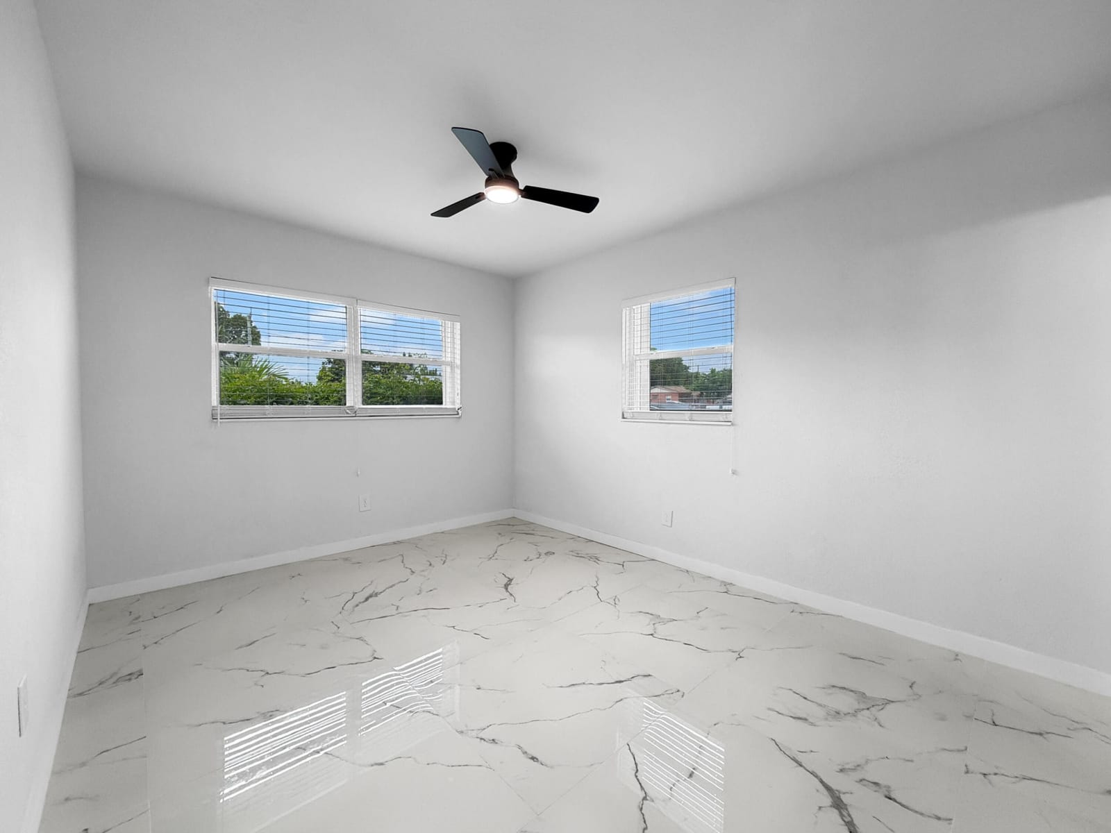2030 NE 1st Lane, Boynton Beach, FL 33435 photo 13