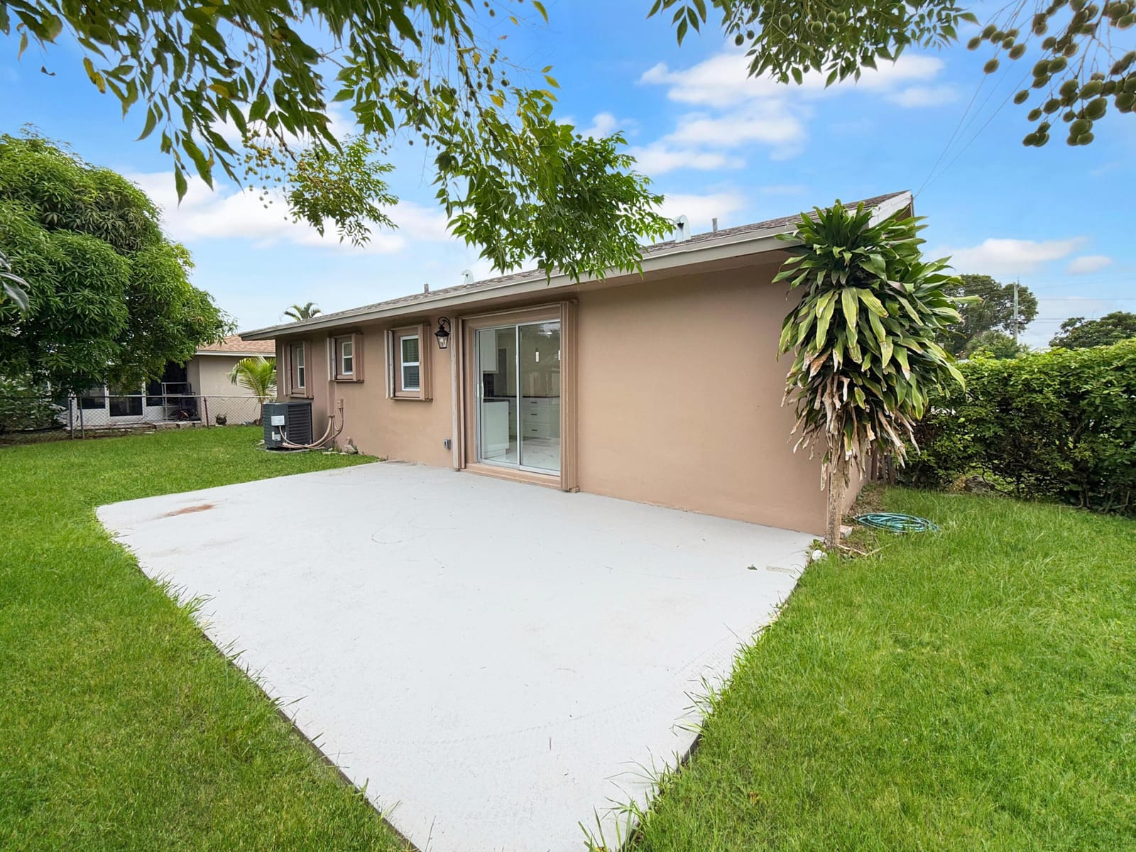 2030 NE 1st Lane, Boynton Beach, FL 33435 photo 24