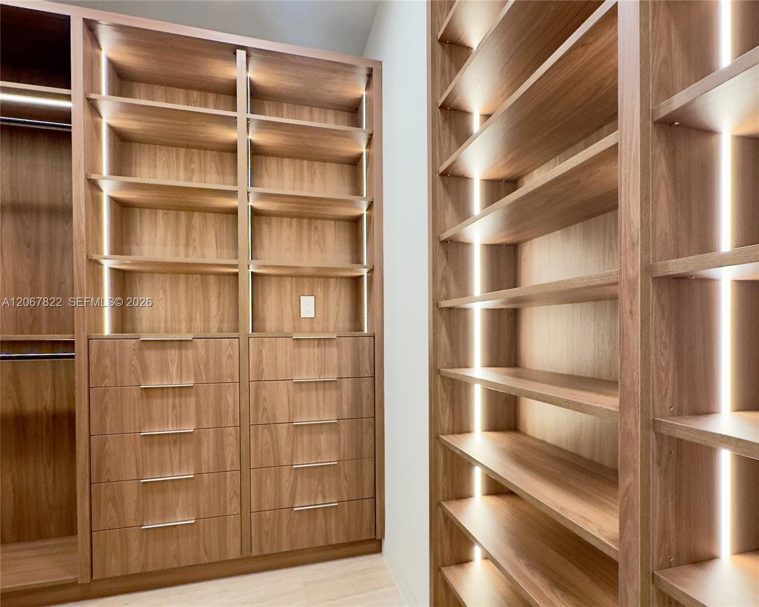 5 Grove Isle Drive M502 — photo 12