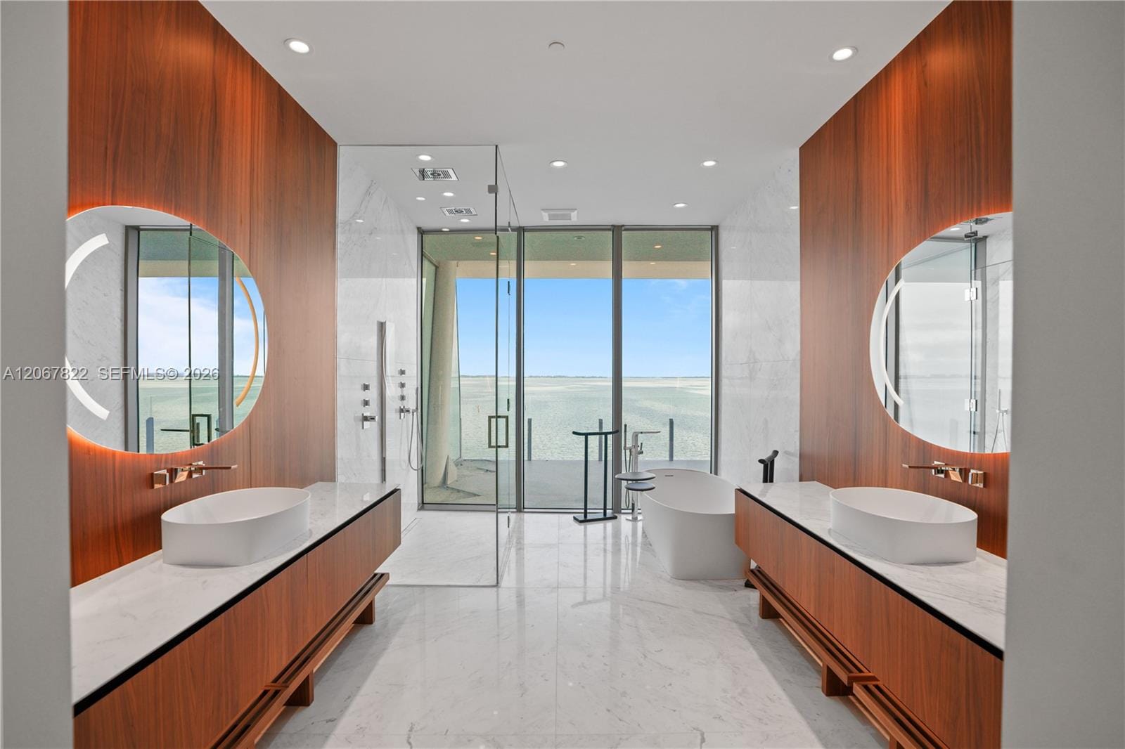 5 Grove Isle Drive M502 — photo 5