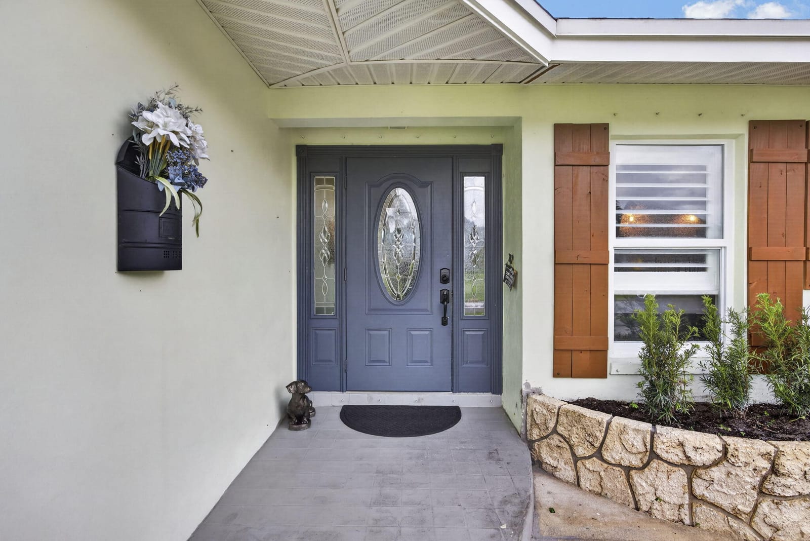 3854 BUTTERCUP Circle S — photo 8