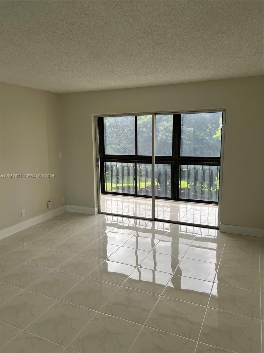 5900 NW 44th Street 405, Lauderhill, FL 33319 photo 14