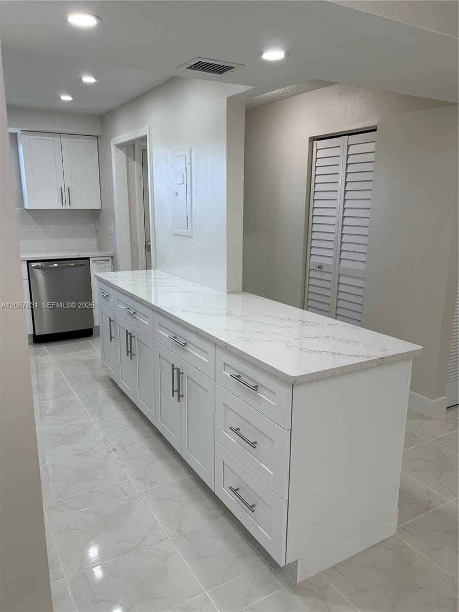 5900 NW 44th Street 405, Lauderhill, FL 33319 photo 4