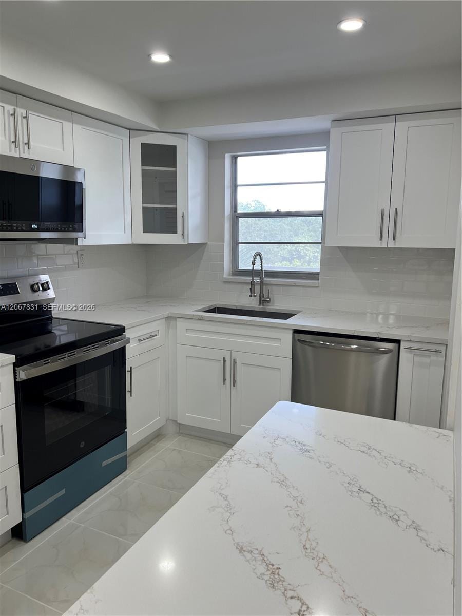 5900 NW 44th Street 405, Lauderhill, FL 33319 photo 6