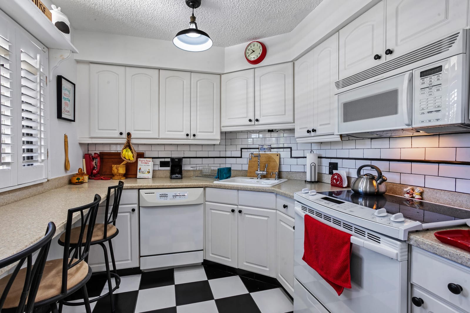 130 LAKESHORE Drive 322, North Palm Beach, FL 33408 photo 13