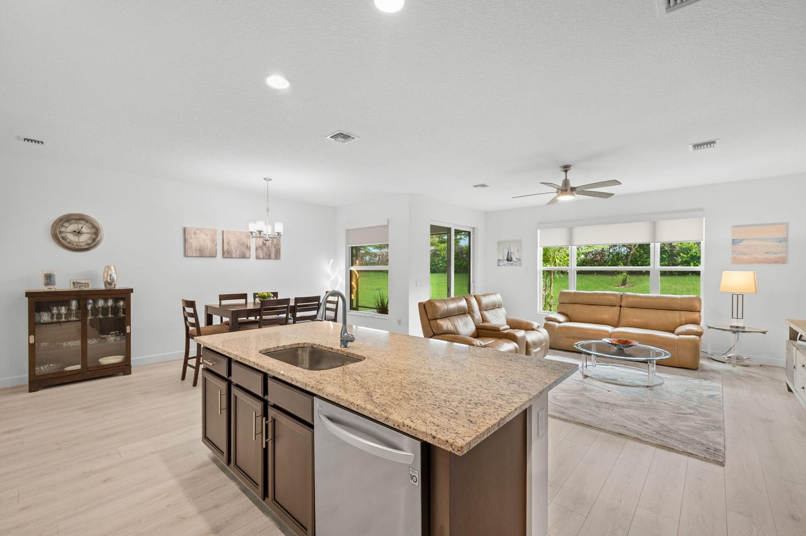 11393 N HAWKINS Terrace — photo 7