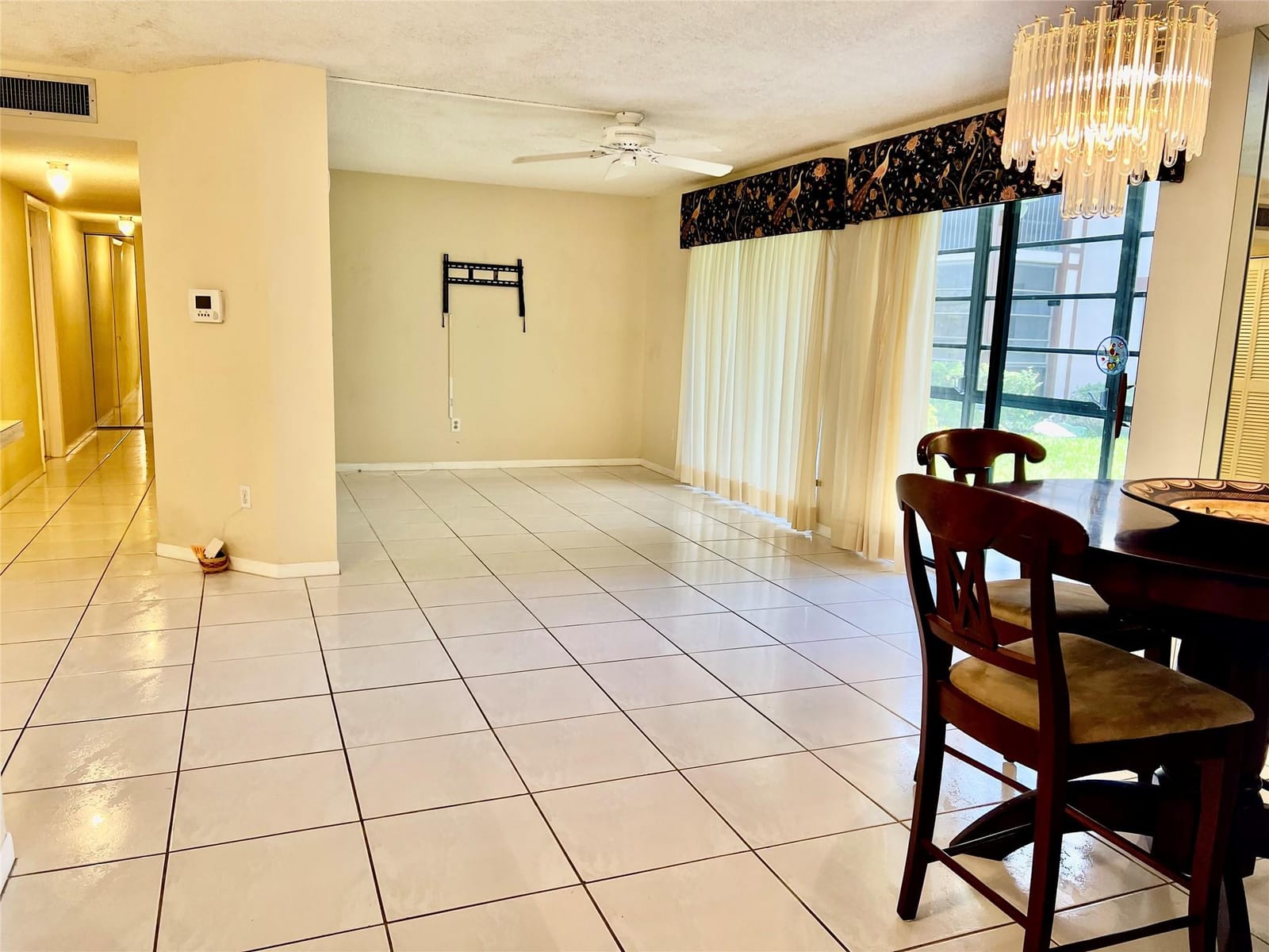 9718 S BELFORT Circle 108 — photo 6