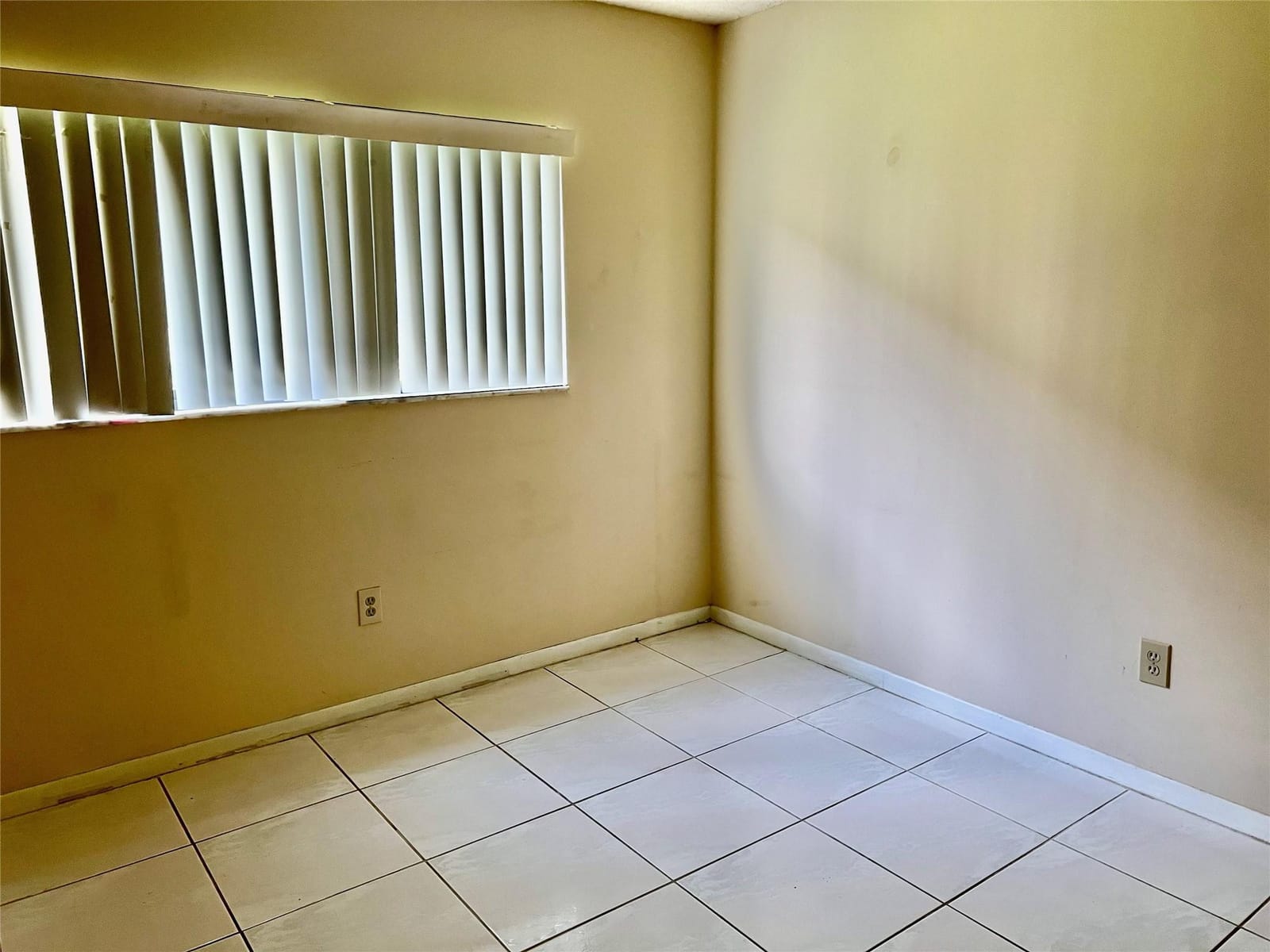 9718 S BELFORT Circle 108 — photo 10