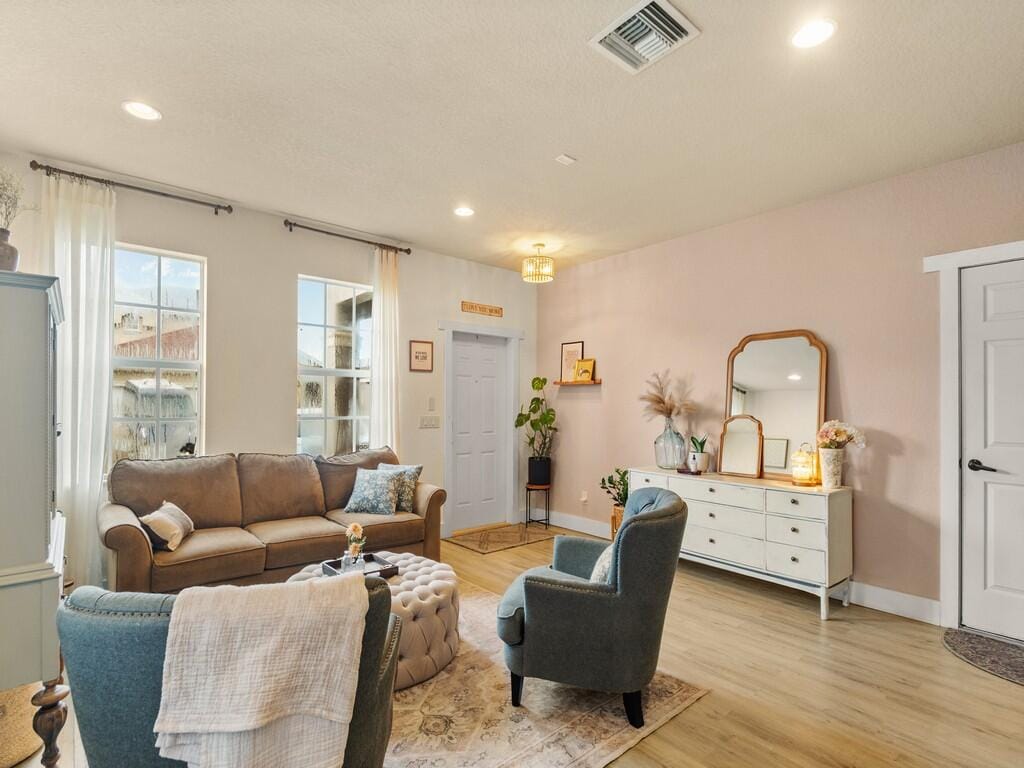 9520 Portside Drive — photo 2