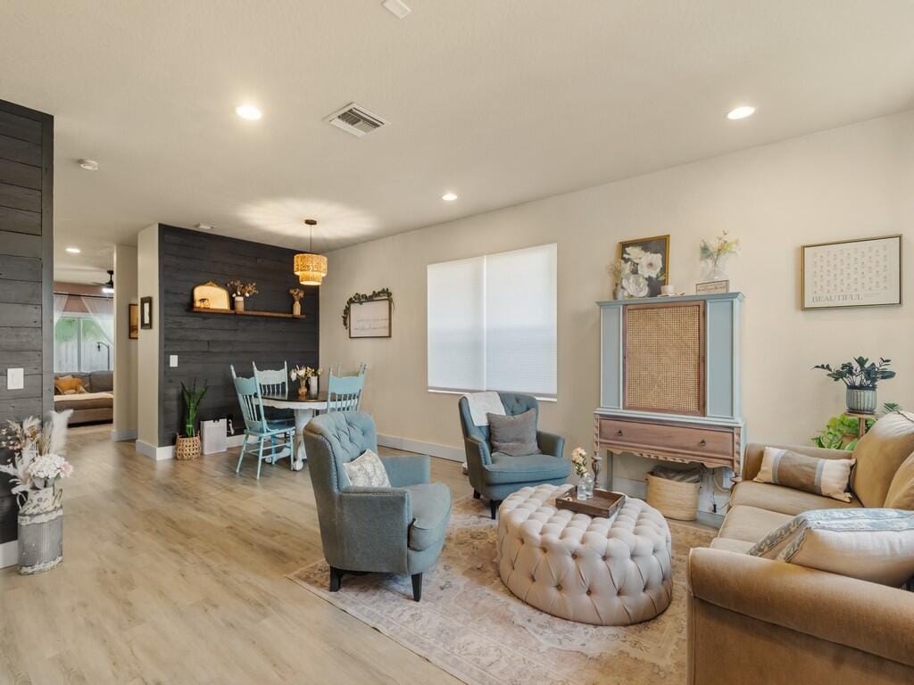 9520 Portside Drive — photo 3
