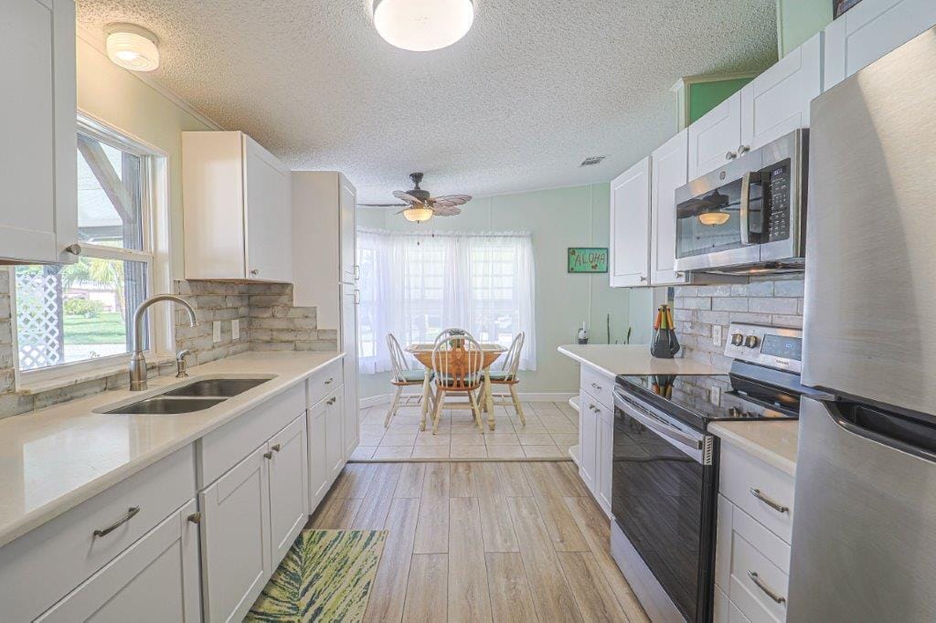 471 ANN MARIE Circle, Port St. Lucie, FL 34952