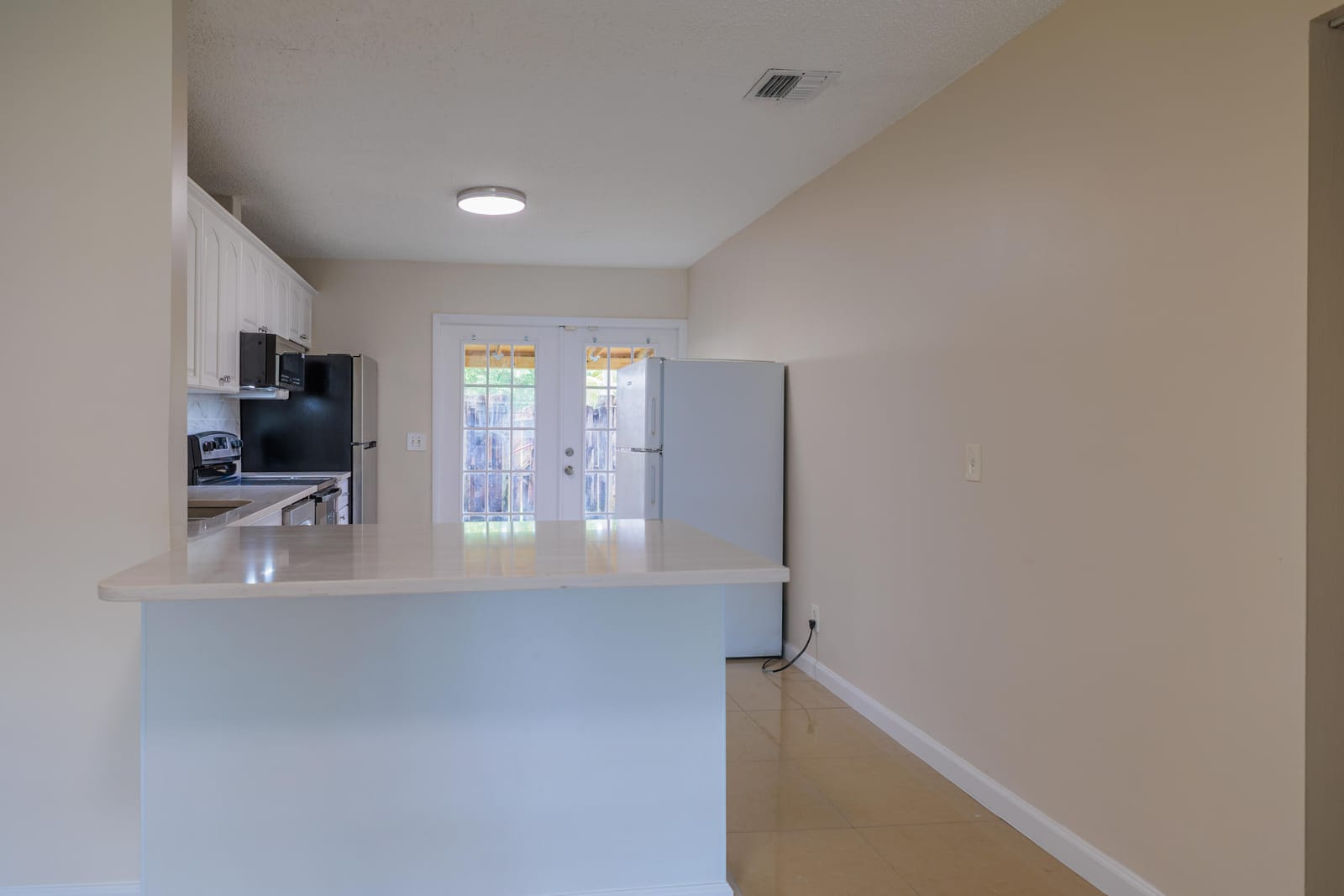4755 ORLEANS Court B — photo 7