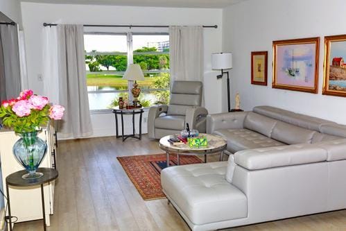 2801 N PALM AIRE Drive 405, Pompano Beach, FL 33069 photo 22