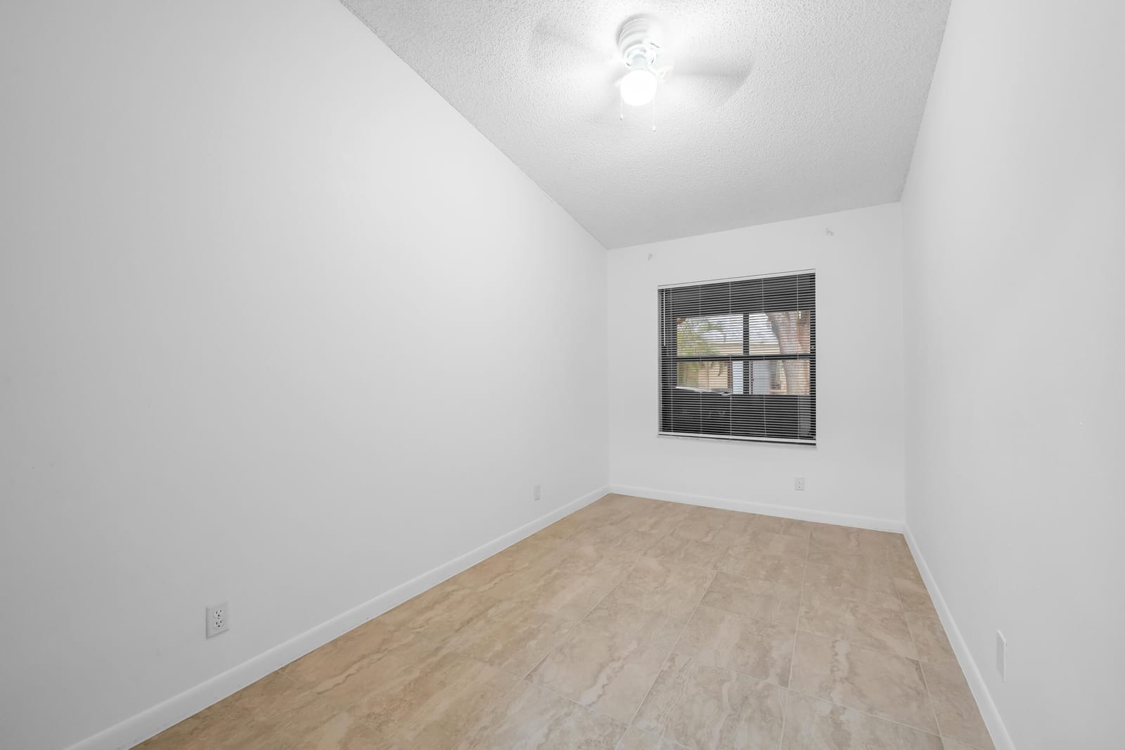 3645 NW 83RD Lane, Sunrise, FL 33351 photo 16