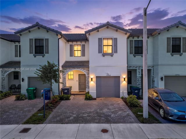 12982 SW 286th Terrace, Homestead, FL 33033
