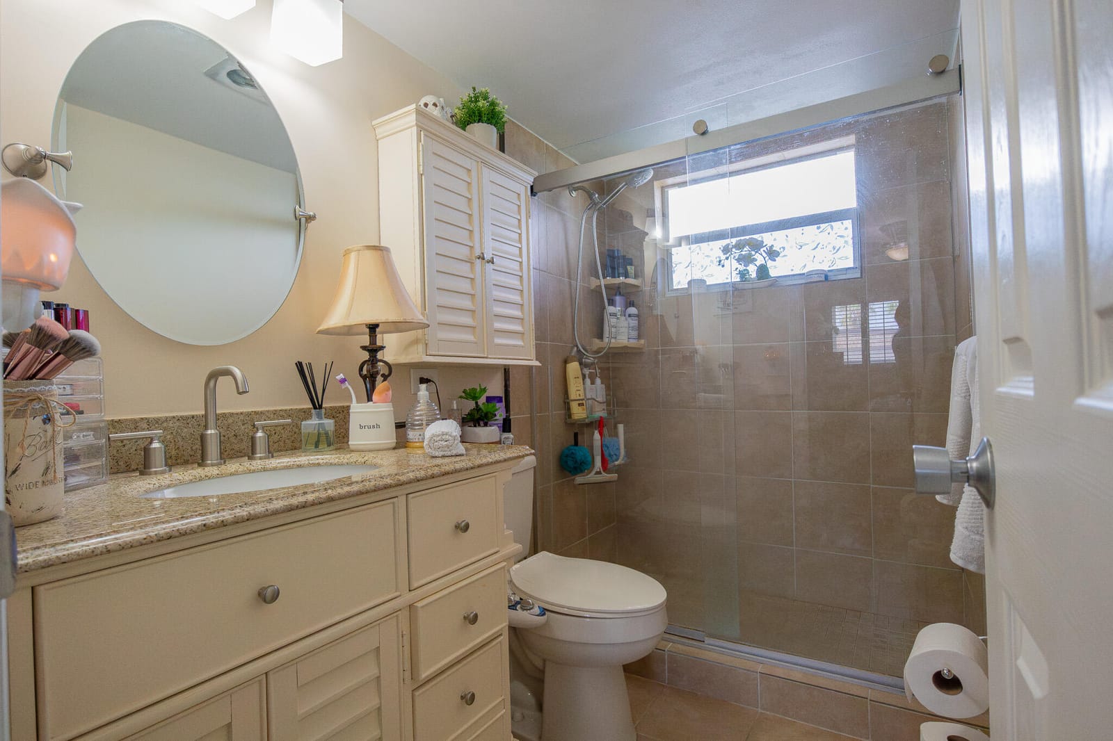 715 Lori Drive 303, Palm Springs, FL 33461 photo 13