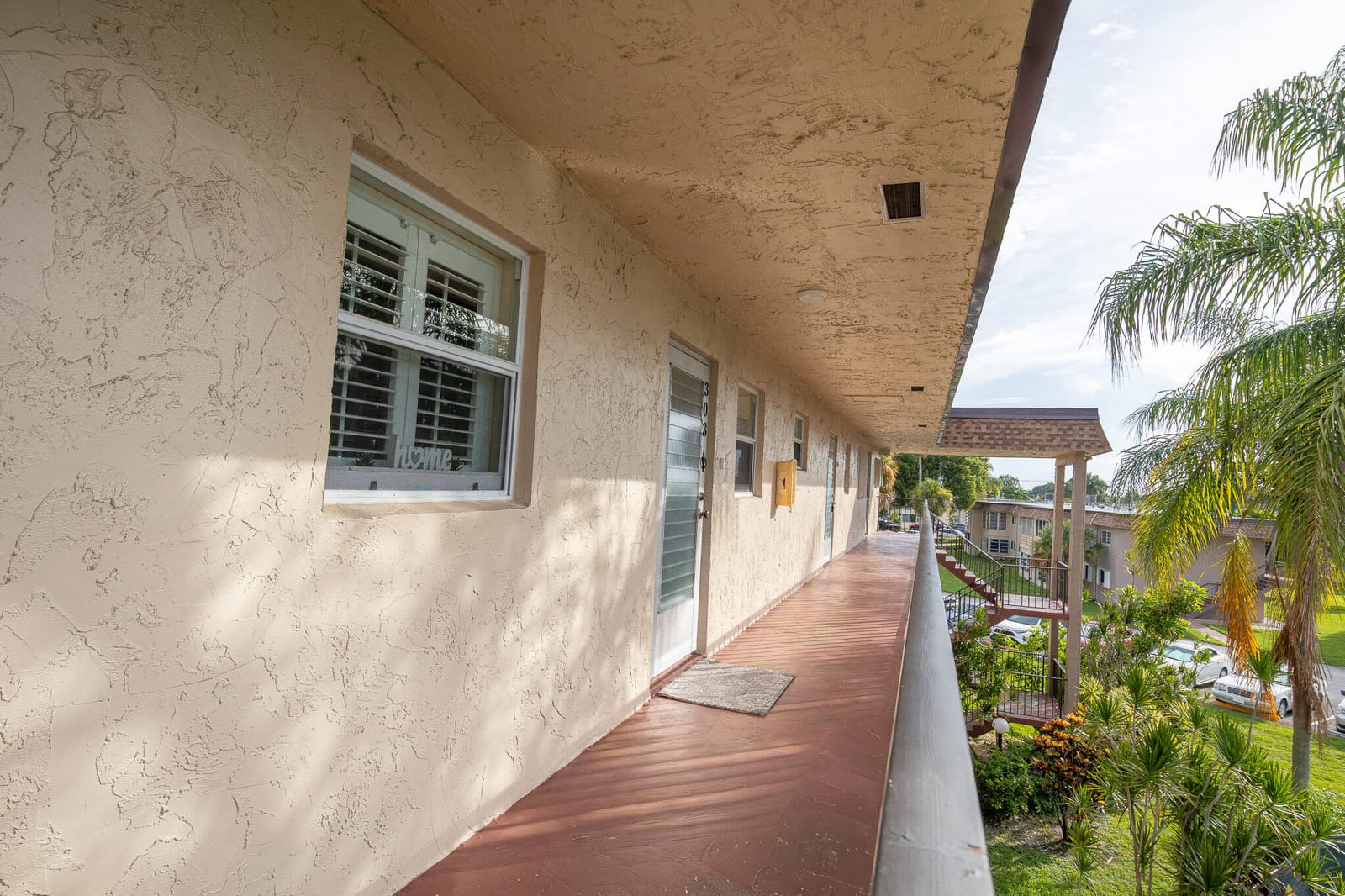 715 Lori Drive 303, Palm Springs, FL 33461 photo 19