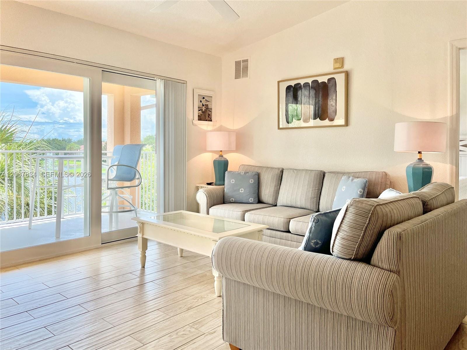 221 SW Palm Drive 306 — photo 5