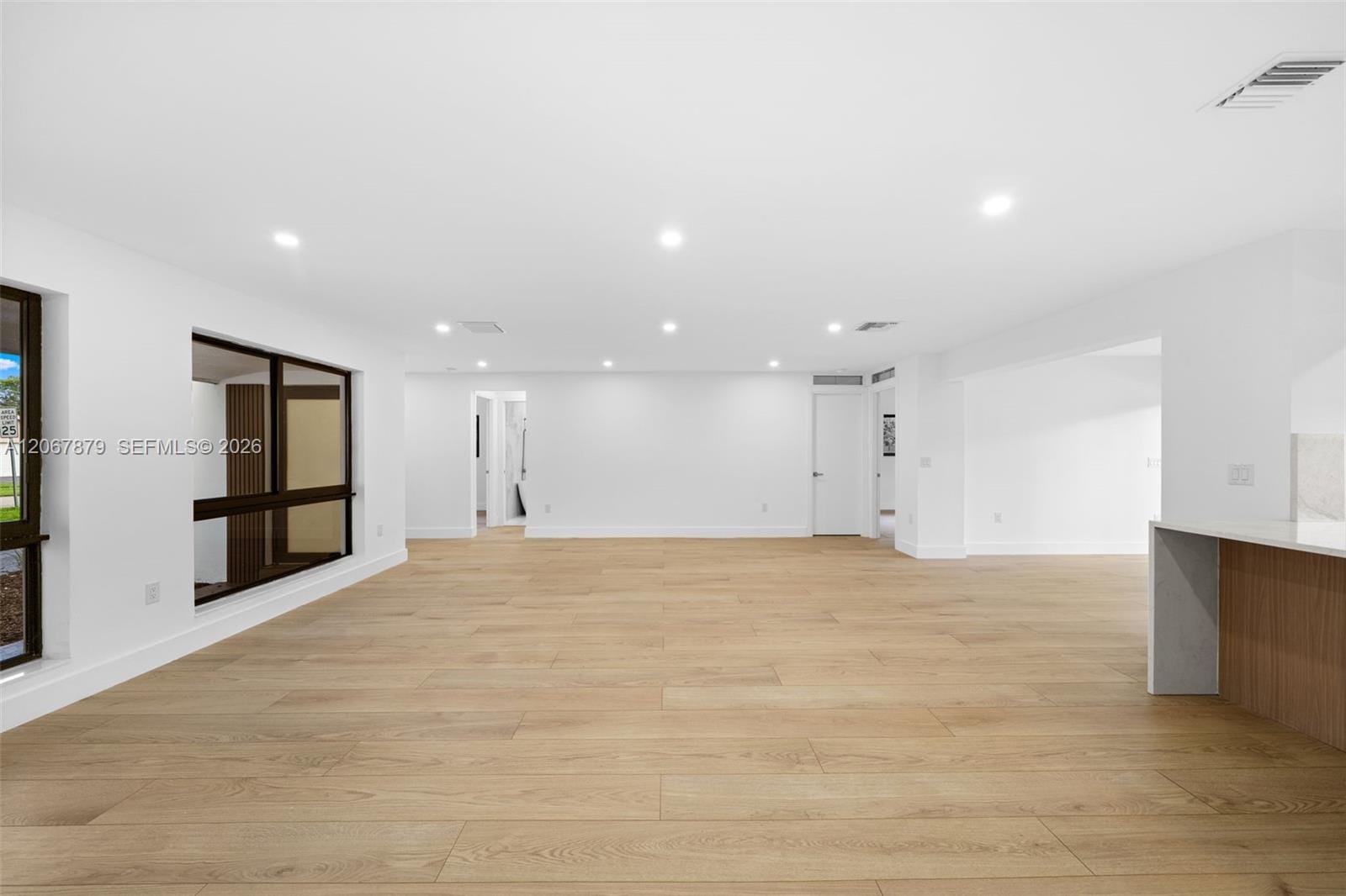 8978 SW 49th Street — photo 4
