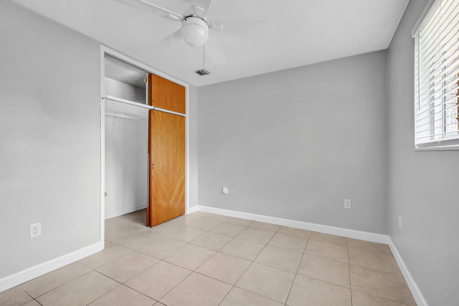6760 SW 11TH Street, Pembroke Pines, FL 33023 photo 23