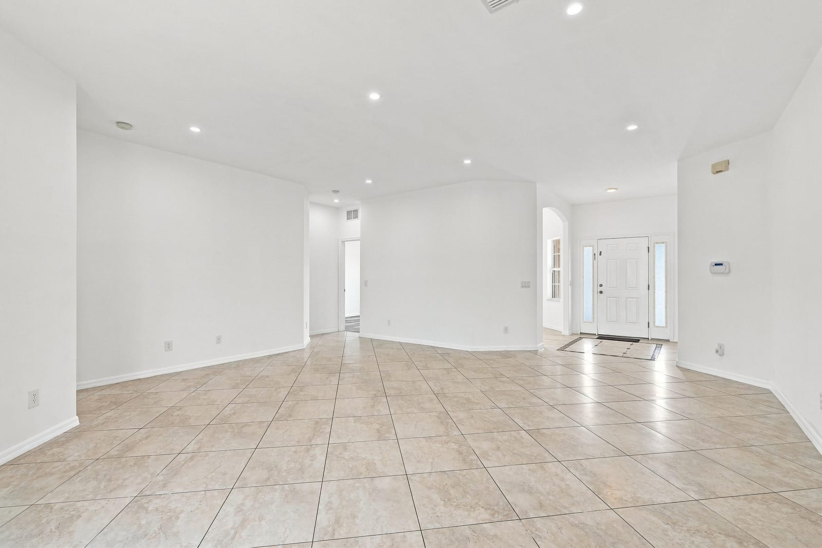 1787 SW CAMEO Boulevard — photo 3