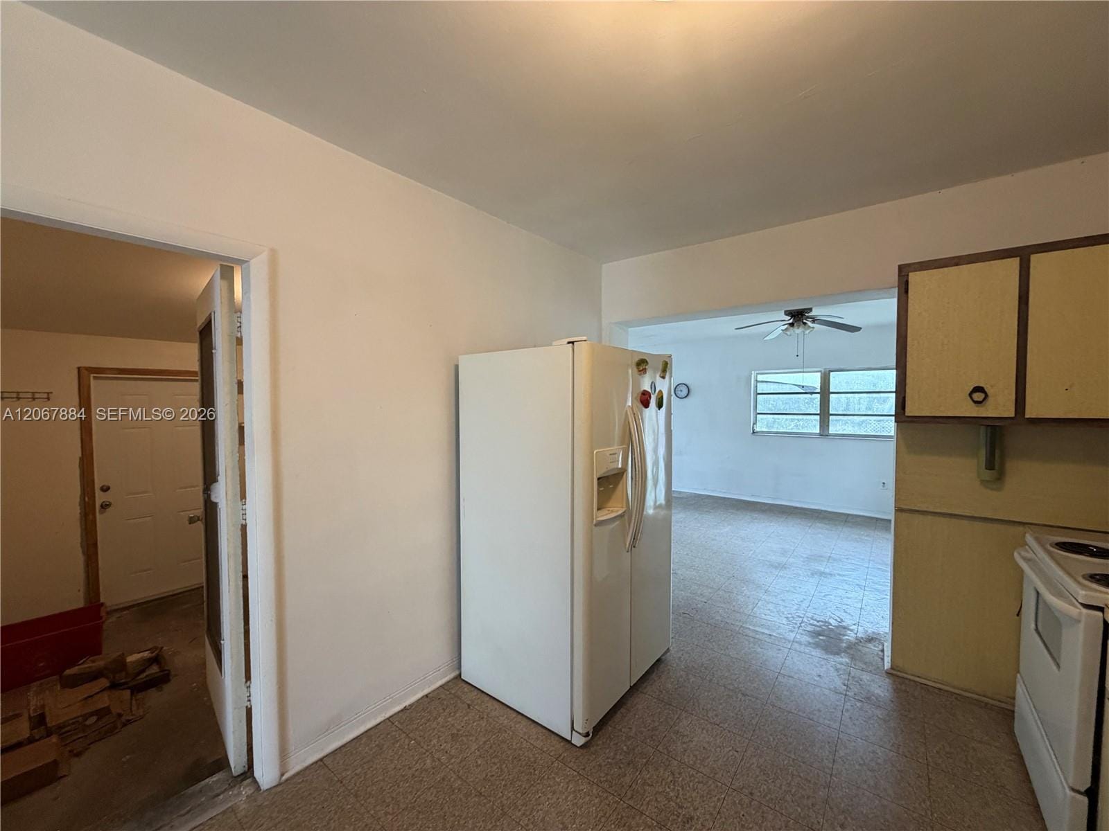 733 W 35th Street — photo 6