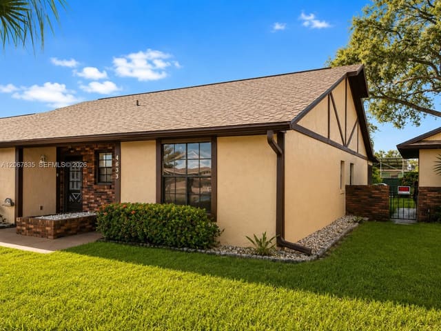 4633 Vilabella Drive 4633, Sebring, FL 33872