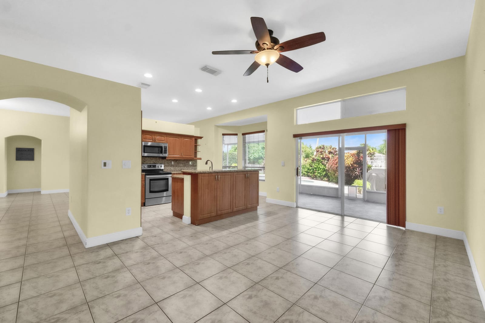2325 NW 186th Avenue, Pembroke Pines, FL 33029 photo 24