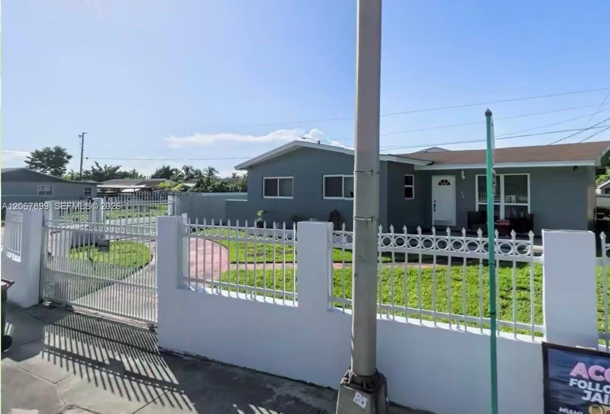 12400 SW 184th Street — photo 2