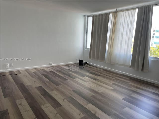 1000 West Avenue 605, Miami Beach, FL 33139